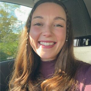 Meet your Posher, Izabella